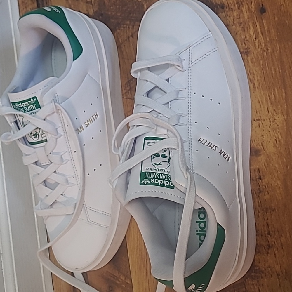 Adidas Stan smith size 10